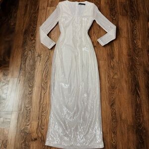 White Sequins Floor Length Body-con Keyhole Dress Lioness Size XL